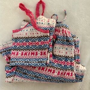 SKIMS Pink and Blue logo pointelle Christmas print tank + pants Set